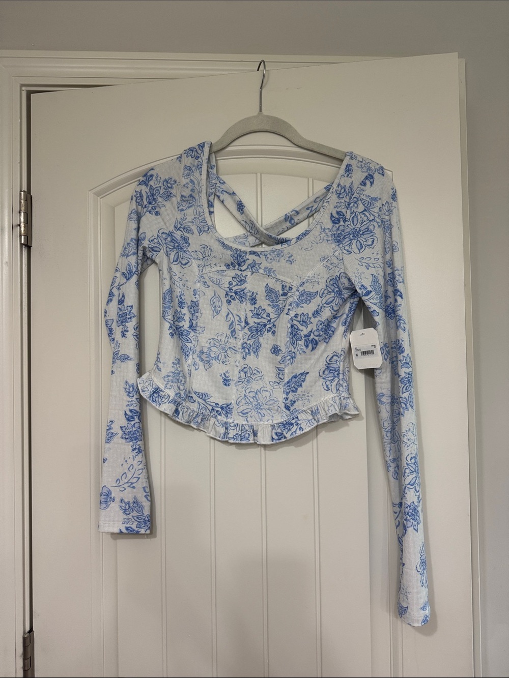 Altar’d State Floral Long-Sleeve Scoop Neck Top with Crisscross Back